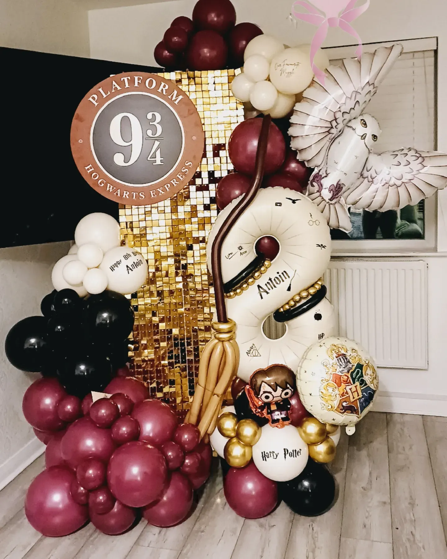 Backdrops & Displays by Lulu's Balloons Belfast